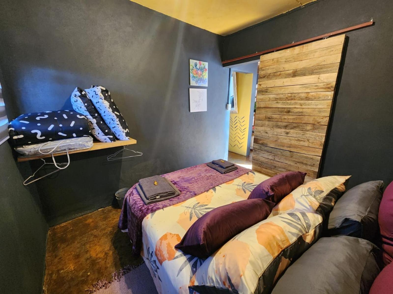 Hartbeest Bush Lodge 4 Hartbeespoort Bagian luar foto