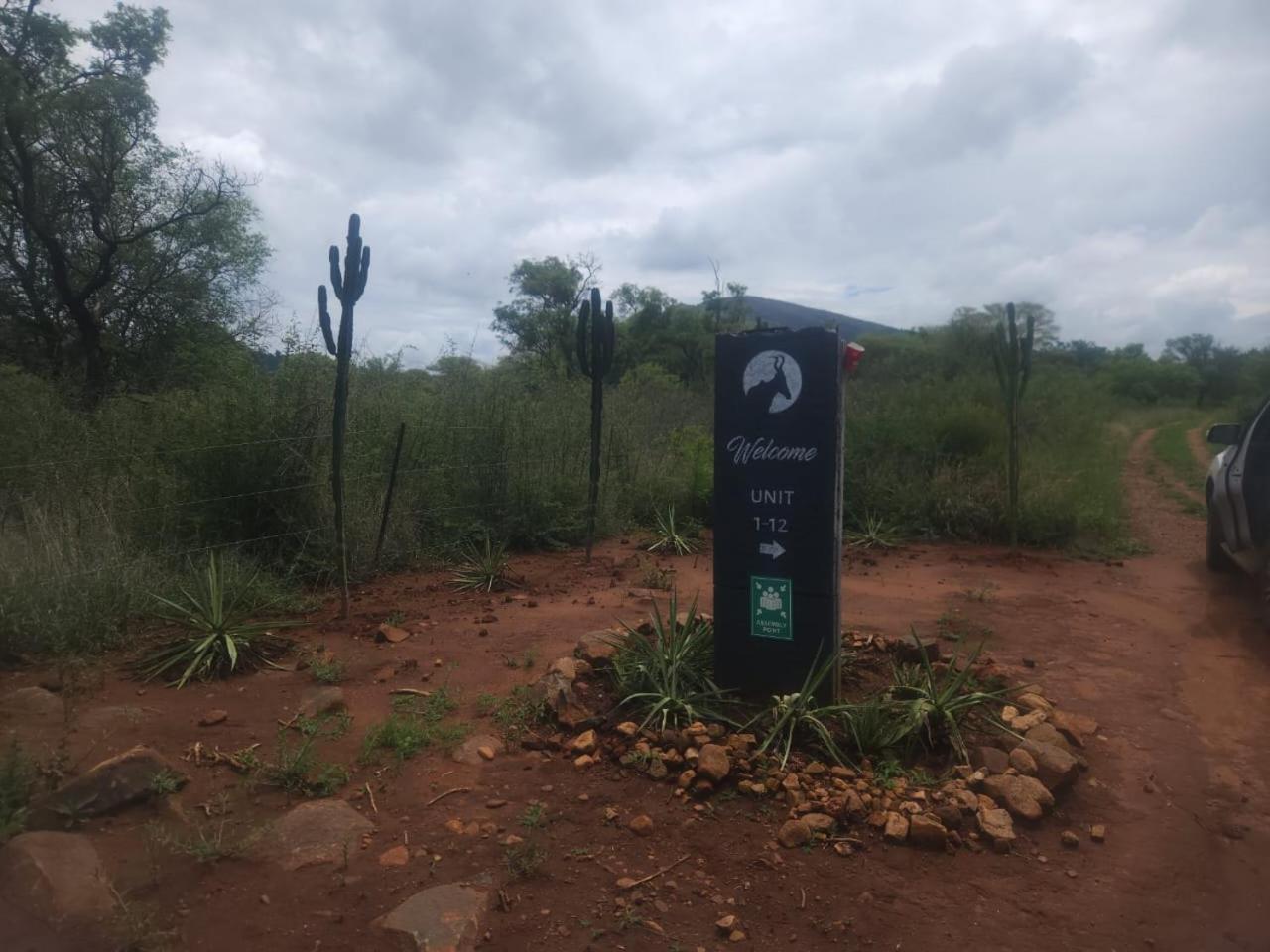Hartbeest Bush Lodge 4 Hartbeespoort Bagian luar foto